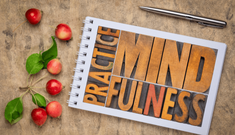 7 Ways to Zap Stress by Practicing Mindfulness